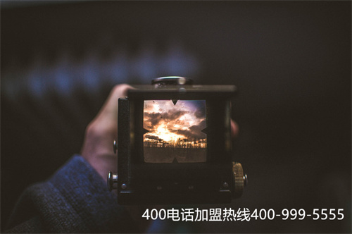 (北京400電話怎么打)(400電話辦理展現(xiàn)企業(yè)服務質(zhì)量)